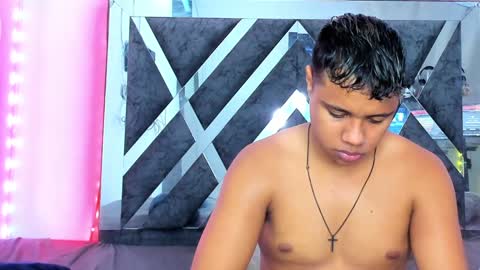 Snapshot of robertmiller21 chatting on 3, 12, 2024 Robert Miller And Mael Thompson  online show from 3, 12, 2024