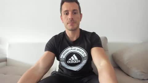 Snapshot of roberto4ever chatting on 16, 5, 2026 roberto4ever online show from 16, 5, 2026