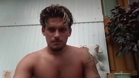 Snapshot of roberto_twink1 chatting on 16, 7, 2026 Roberto online show from 16, 7, 2026