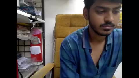 Snapshot of robertsalia220 chatting on 3, 11, 2025 Robertsalia online show from 3, 11, 2025