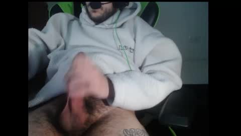 Snapshot of roberunxx chatting on 8, 3, 2025 Rober online show from 8, 3, 2025