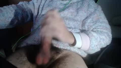 Snapshot of roberunxx chatting on 25, 11, 2025 Rober online show from 25, 11, 2025