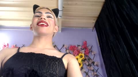 Snapshot of robinsonbaker chatting on 24, 7, 2026 Margot Ferrer online show from 24, 7, 2026