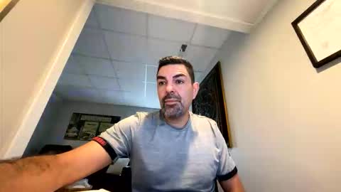 Snapshot of roblatino12 chatting on 14, 12, 2025 roblatino12 online show from 14, 12, 2025