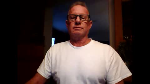 Snapshot of robo0000 chatting on 18, 11, 2025 robo0000 online show from 18, 11, 2025