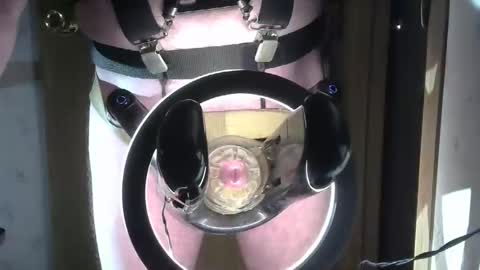 Robodickmilker online show from 2, 11, 2025