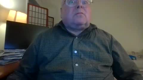 Snapshot of robohemianbroadcaster chatting on 13, 5, 2026 robohemianbroadcaster online show from 13, 5, 2026