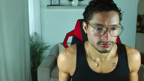 Snapshot of roby_millerr chatting on 1, 10, 2025 roby_millerr online show from 1, 10, 2025