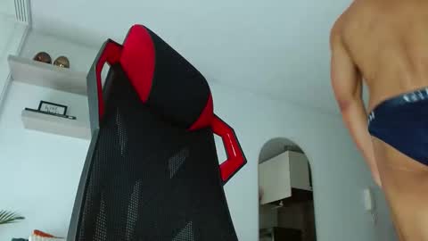 Snapshot of roby_millerr chatting on 21, 10, 2025 roby_millerr online show from 21, 10, 2025