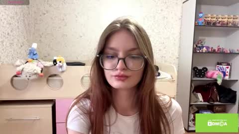 robynsentinella online show from 17, 2, 2026