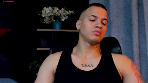 rocco_santos online show from 20, 9, 2025