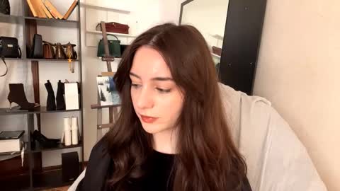 Snapshot of rochelgloff chatting on 25, 11, 2025 Marry online show from 25, 11, 2025