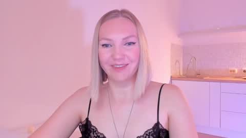 Snapshot of rock__baby chatting on 5, 12, 2024 rock__baby online show from 5, 12, 2024