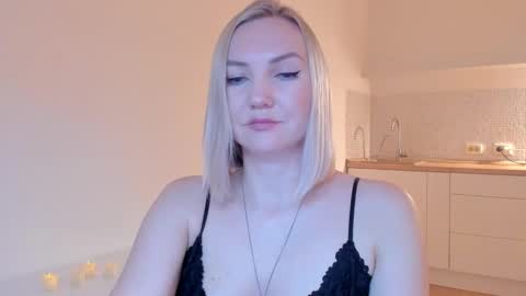 Snapshot of rock__baby chatting on 23, 12, 2024 rock__baby online show from 23, 12, 2024