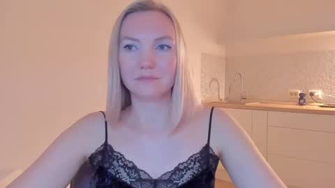 Snapshot of rock__baby chatting on 1, 3, 2025 rock__baby online show from 1, 3, 2025