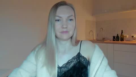 Snapshot of rock__baby chatting on 5, 7, 2026 rock__baby online show from 5, 7, 2026