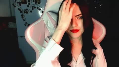 Sophie  online show from 18, 12, 2024