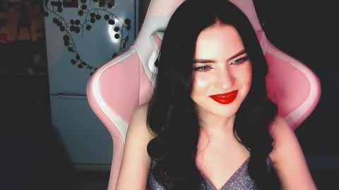 Sophie  online show from 31, 12, 2024