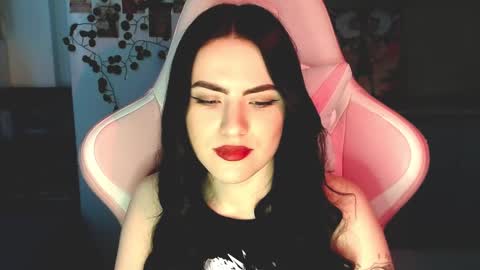 Sophie  online show from 19, 2, 2025