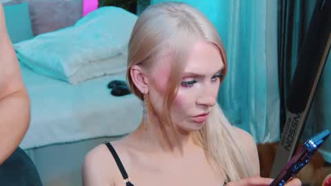 Lina and Den online show from 12, 10, 2025