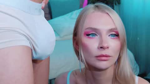 Lina and Den online show from 18, 10, 2025