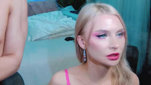 Lina and Den online show from 15, 11, 2025