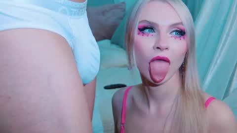 Lina and Den online show from 30, 3, 2026