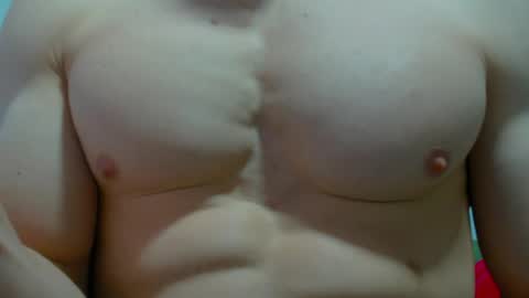 Snapshot of rocky_muscle chatting on 29, 4, 2026 rocky muscle online show from 29, 4, 2026