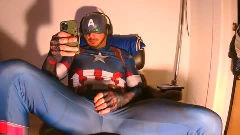Snapshot of rockyvallarta chatting on 6, 10, 2025 rockyvallarta online show from 6, 10, 2025