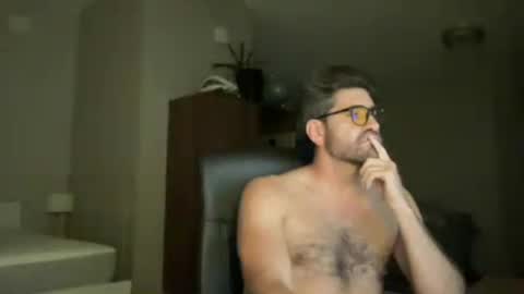Snapshot of rogersterling11 chatting on 8, 7, 2026 Roger Sterling online show from 8, 7, 2026