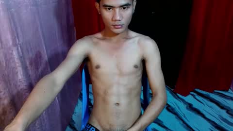 roianboyyy online show from 23, 5, 2026