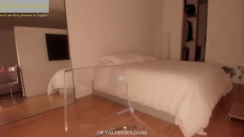 Valery Roldans online show from 27, 3, 2026