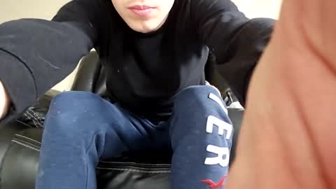 Snapshot of rolper27 chatting on 4, 3, 2025 Rolper27 online show from 4, 3, 2025