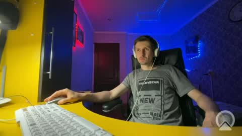 Snapshot of roma305991 chatting on 25, 6, 2026 roma305991 online show from 25, 6, 2026