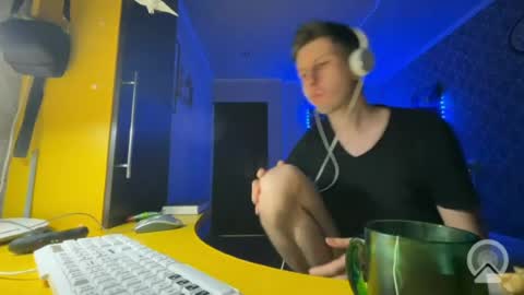 Snapshot of roma305991 chatting on 28, 6, 2026 roma305991 online show from 28, 6, 2026