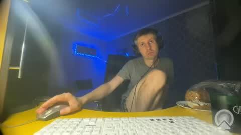 Snapshot of roma305991 chatting on 14, 7, 2026 roma305991 online show from 14, 7, 2026