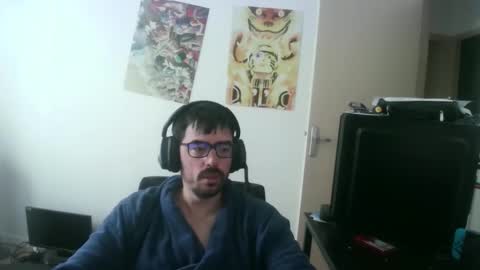 Snapshot of romainb72 chatting on 12, 10, 2025 romainb72 online show from 12, 10, 2025