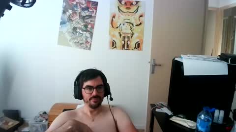 Snapshot of romainb72 chatting on 9, 7, 2026 romainb72 online show from 9, 7, 2026
