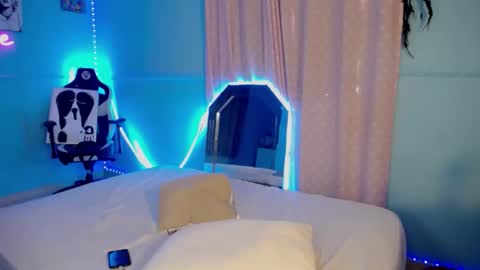 charlotte online show from 17, 9, 2025