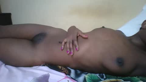 Snapshot of romantic2u4 chatting on 10, 9, 2025 Emma online show from 10, 9, 2025