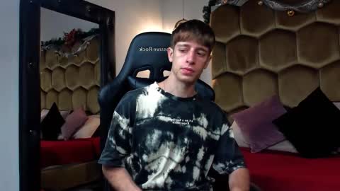 Romeo Ricci online show from 3, 12, 2025