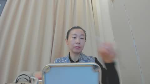 Snapshot of rongrong0329 chatting on 8, 4, 2026 sui sui online show from 8, 4, 2026