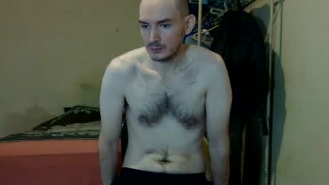 Snapshot of ronniemaster chatting on 16, 10, 2025 ronniemaster online show from 16, 10, 2025