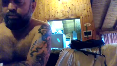 Snapshot of roomatesonfire2 chatting on 25, 9, 2025 roomatesonfire2 online show from 25, 9, 2025