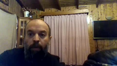 Snapshot of roomatesonfire2 chatting on 1, 11, 2025 roomatesonfire2 online show from 1, 11, 2025