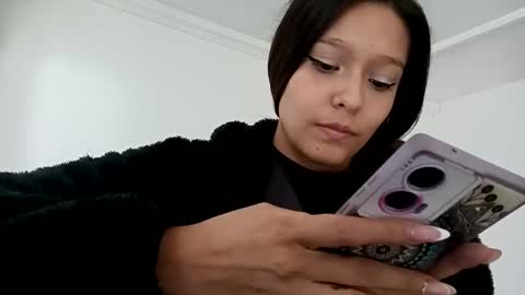 Snapshot of rooxxyy_ chatting on 20, 9, 2025 online show from 20, 9, 2025