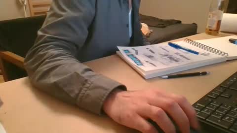 Snapshot of roridory_100 chatting on 27, 2, 2026 roridory_100 online show from 27, 2, 2026