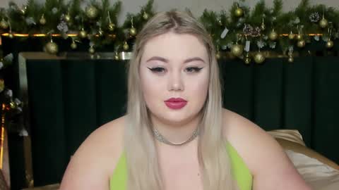 Chloe online show from 15, 1, 2025