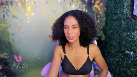 Snapshot of rosa_skinny chatting on 9, 5, 2026 rosa online show from 9, 5, 2026