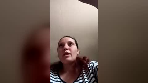 Snapshot of rosahmay chatting on 1, 7, 2026 rosahmay online show from 1, 7, 2026